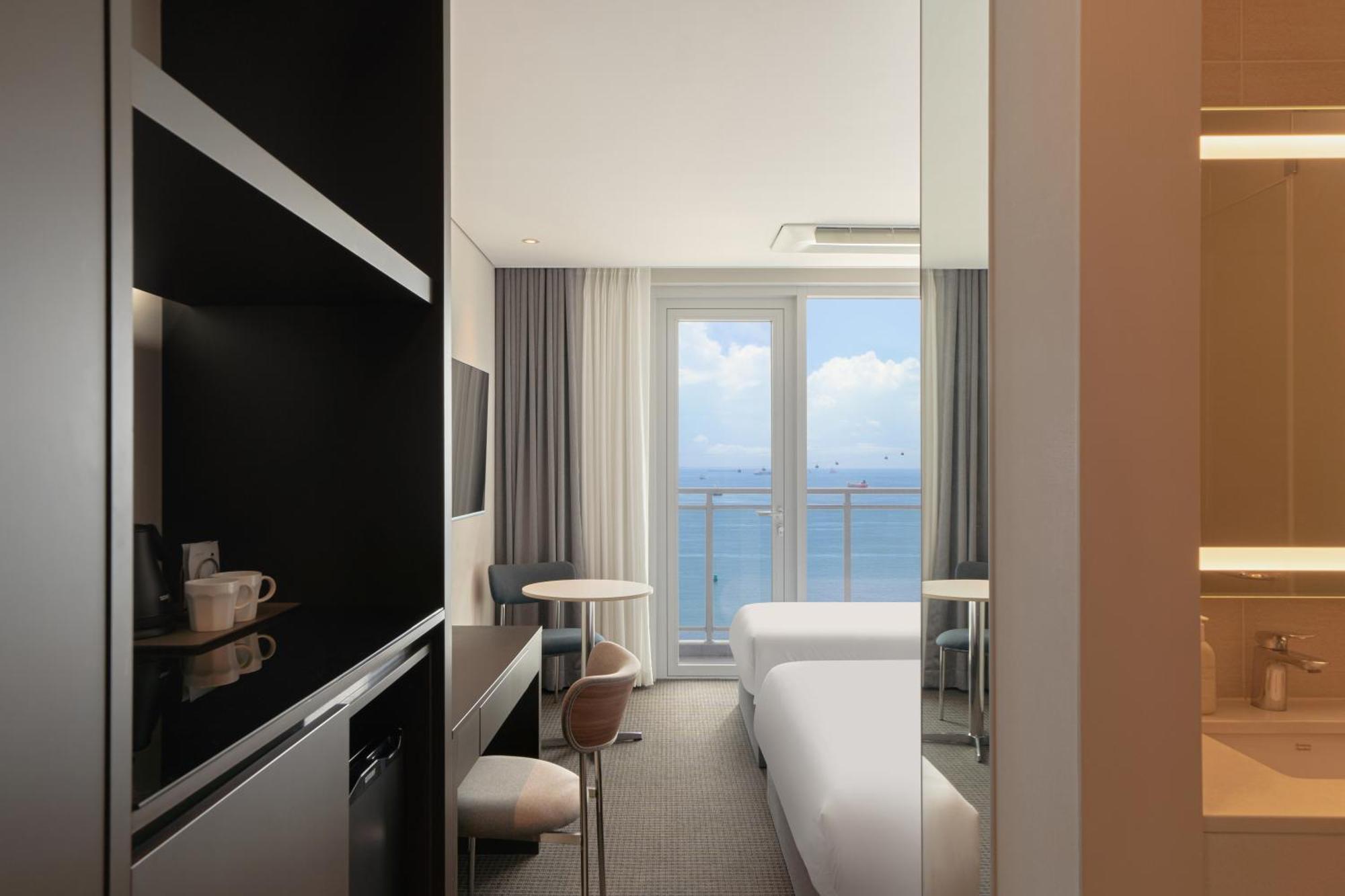Urbanstay Busan Songdo Beach Exteriör bild
